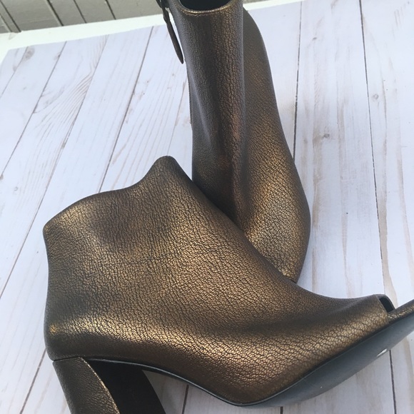 SOLD Nine west Haywood open toe gold bootie 8 - Picture 6 of 6